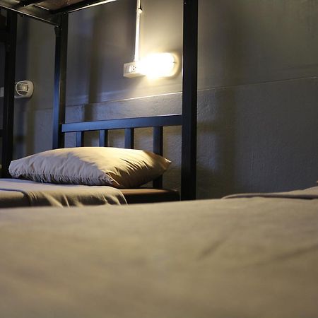 Ama Phuket Hostel Eksteriør bilde