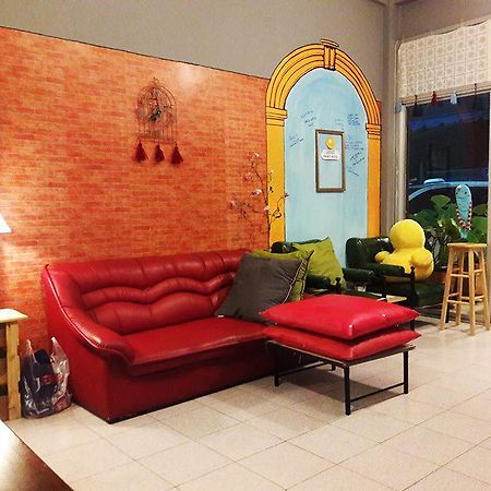 Ama Phuket Hostel Eksteriør bilde