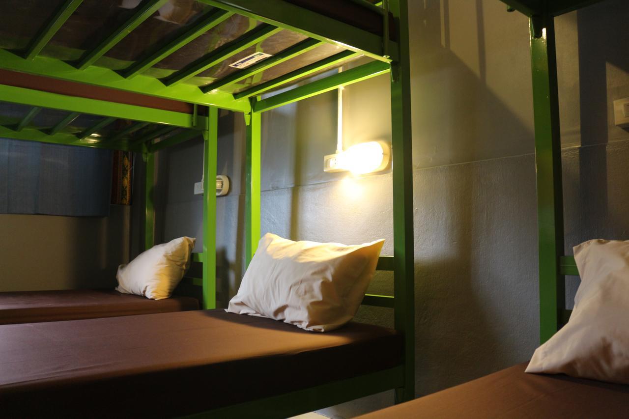 Ama Phuket Hostel Eksteriør bilde