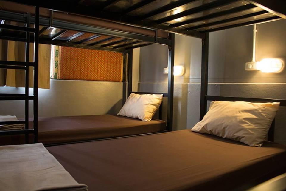 Ama Phuket Hostel Eksteriør bilde