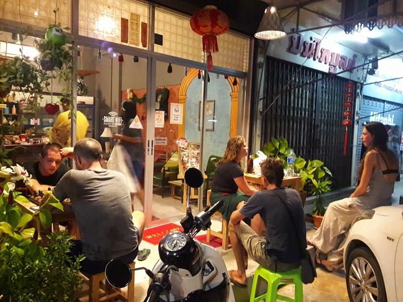 Ama Phuket Hostel Eksteriør bilde